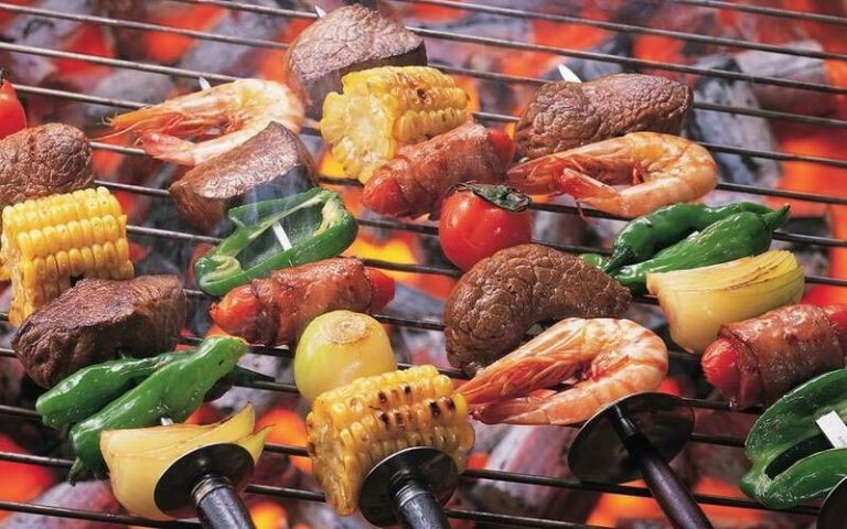 BBQ-Area-with-access-to-Park