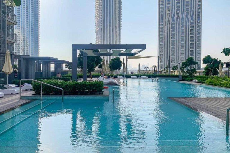 Lounge-Pool