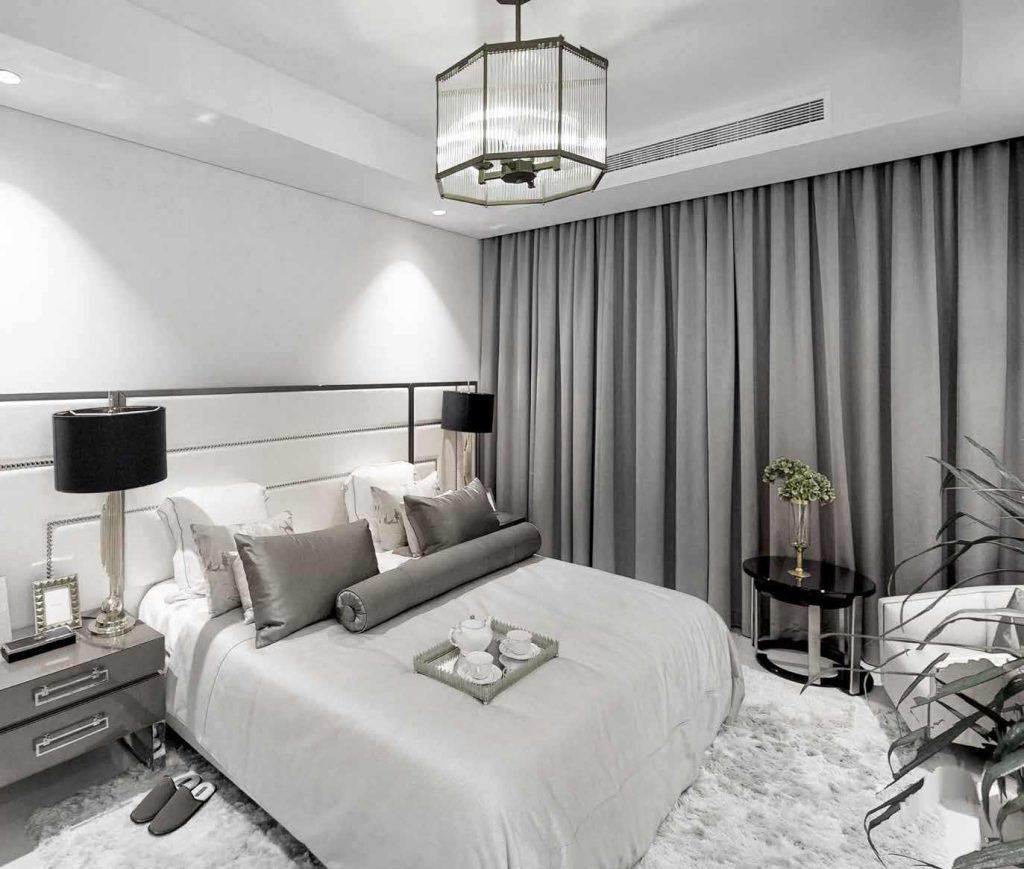 Paramount-Tower-Hotel-And-Residences-3